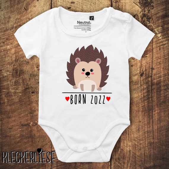 kleckerliese Babybody Body "Born 2022 Tiermotiv Igel" Fair Wear, Bio, Organic Baby Jungen Mädchen