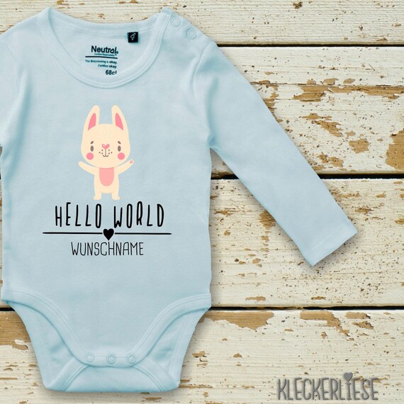 Langarm Body mit Wunschname Babybody "Hello World Hase Wunschname" Fair Wear Bio Organic