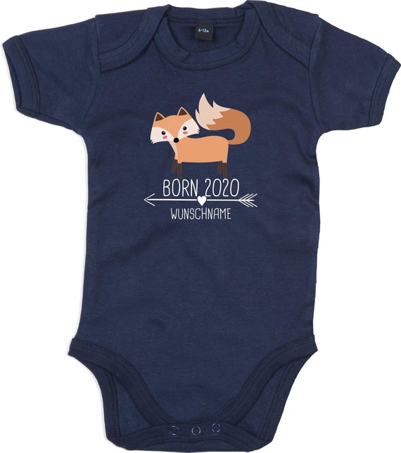 kleckerliese Baby Body "Born 2020 Tiermotiv Pfeil Wunschname Name Text Fuchs" mit Wunschtext oder Name Strampler Jungen Mädchen Kurzarm