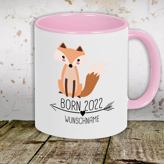 Kaffeetasse mit Wunschnamen Tasse Motiv "Born 2022 Tiermotiv Pfeil Wunschname Name Text Fuchs" Tasse Teetasse Milch Kakao