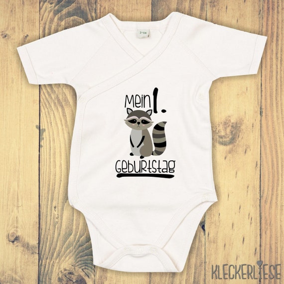 kleckerliese Wickel Baby Body "Mein 1. Geburtstag Waschbär" Babybody Strampler Wickelbody Organic Kimono Kurzarm