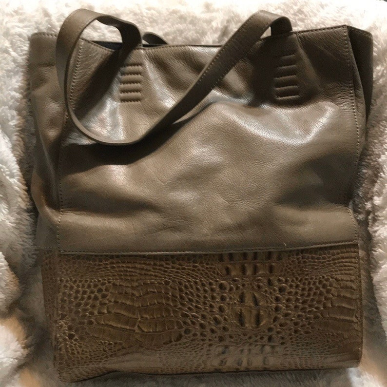 CLAUDIA CIUTI Leather Tote