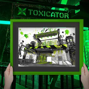 Może przedstawiać: Oprawione dzieło sztuki z zieloną ramą, przedstawiające szczegółową ilustrację konstrukcji z napisem "TOXICATOR" powyżej. Grafika ma czarno-białą bazę z zielonymi i żółtymi akcentami oraz zielonymi plamami farby.