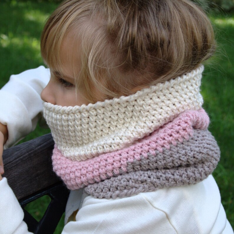 Cowl Pattern / Unisex Cowl Scarf Pattern / Crochet Scarf Crochet Pattern / DIY Cowl / Kids & Adults Sizes Colorblock Cowl Pattern image 2