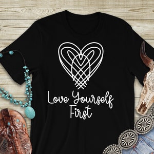 Hou van jezelf eerste Svg Png, inspirerende citaten Svg, motivatie Shirt Svg, Boho Shirt Design, eigenliefde Svg, Body Positive Svg, minimalistisch