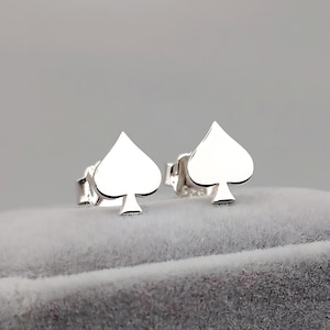 Pik Ohrringe Sterling Silber oder Gold • Kostenlose Erstgravur • Glatt oder Satin Finish • Handgefertigte Poker Geschenke von Manschetten