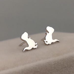 Boucles d'oreilles T Rex Argent sterling, or • Gravure gratuite • Boucles d'oreilles à poussoir ou à vis • Finition élégante ou satinée • Cadeaux dinosaure