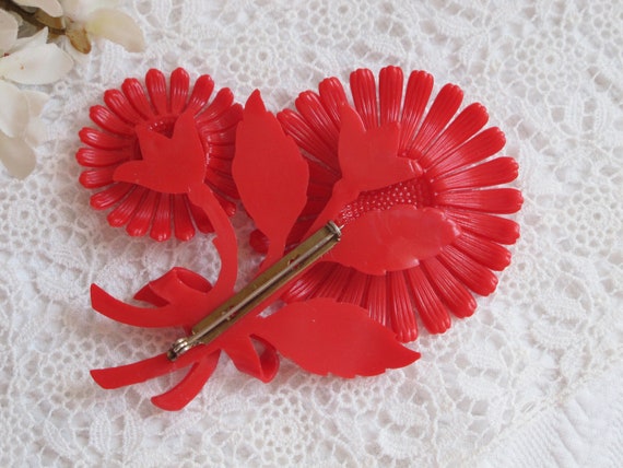 Brooch Pin Red Plastic Flower Extra Large Vintage… - image 5