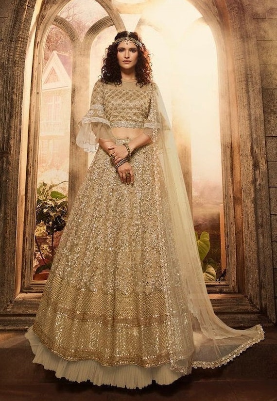 bridal lehenga chunni style