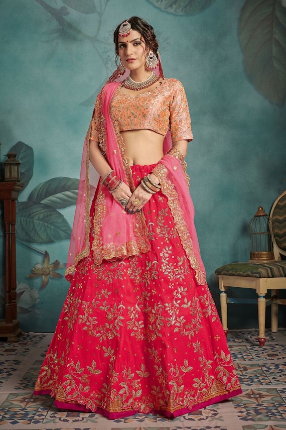 ghagra choli design for wedding