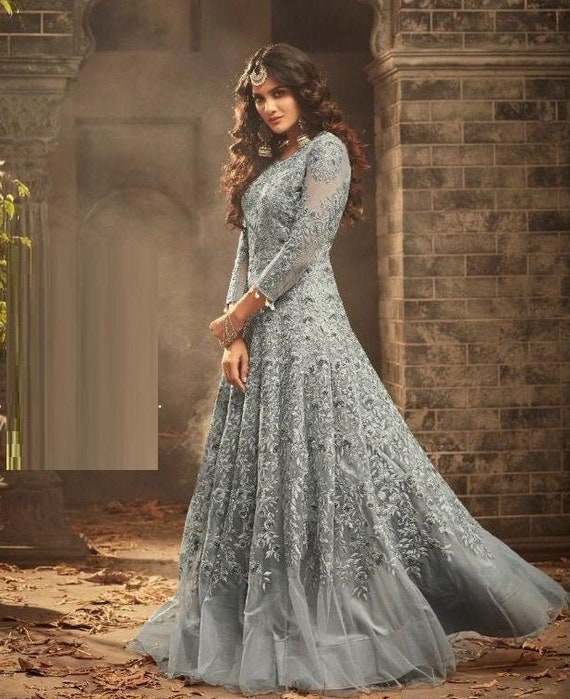heavy gown for party