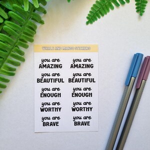 Positive Affirmation Stickerbogen für Planer, Tagebuch, Bullet Journal, schwarzweiße matte Aufkleber, glänzende Aufkleber