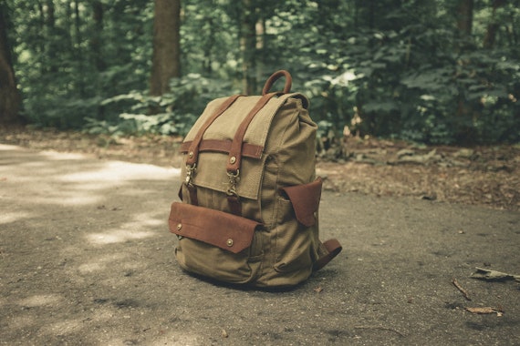 Handmade Vintage Canvas Backpack Large Capacity Travel Bag 