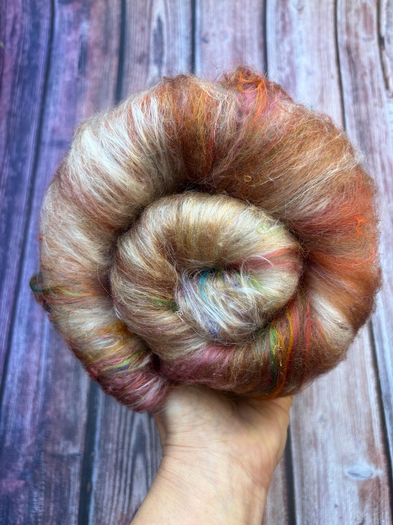 Neutral mixed fibres for spinning and felting. Art batt: merino silk textured nepps tencel. Rose gold beige colours #B5 image 7