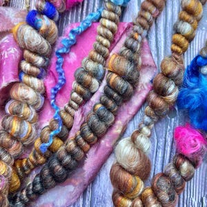 Unique yarn for tapestry weaving, hand spun art yarn merino wool, Textured chunky yarn for  Macrame creation supply, Gift for crafter #173