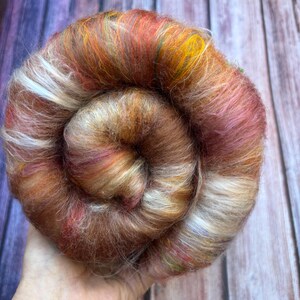 Neutral mixed fibres for spinning and felting. Art batt: merino silk textured nepps tencel. Rose gold beige colours #B5 image 5