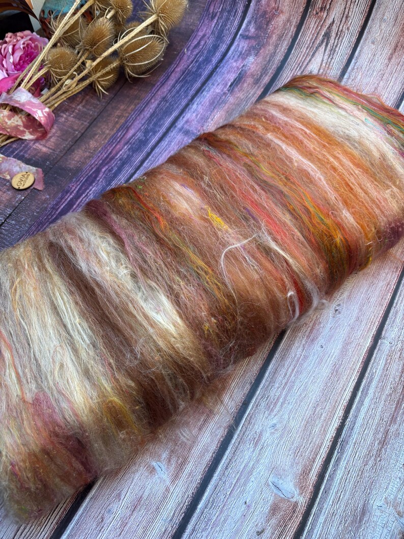 Neutral mixed fibres for spinning and felting. Art batt: merino silk textured nepps tencel. Rose gold beige colours #B5 image 9