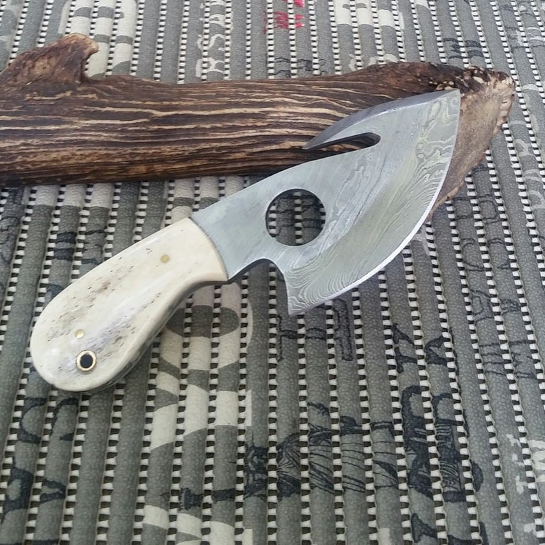 perfect hunting knife