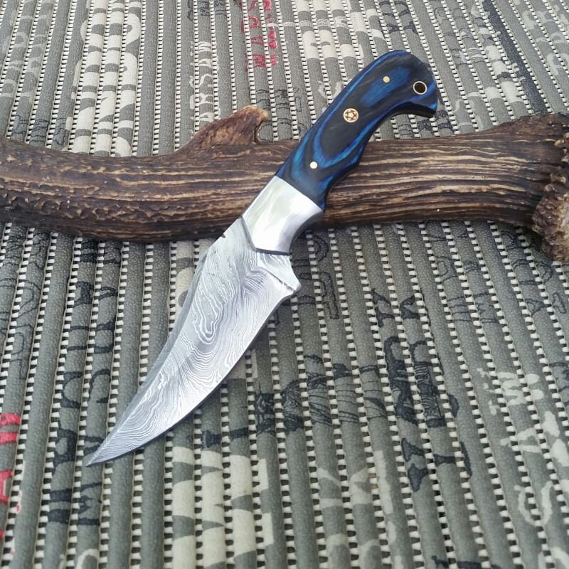 perfect hunting knife