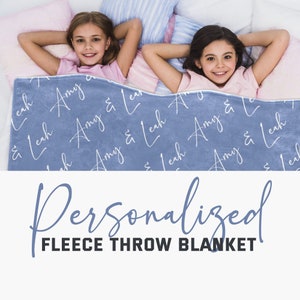 Jeté personnalisé en micropolaire : flanelle moderne, nom personnalisé (50 x 40 po.)
