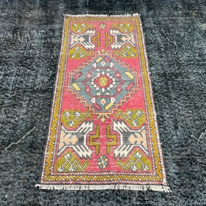 1x3 Red Rug, Handmade Rug, Small Area Rug, Red Turkish Rug, Vintage Rug, Home Decor Rug, Vintage Door Mat, Oushak Door Mat, Mini Rug, 1x3