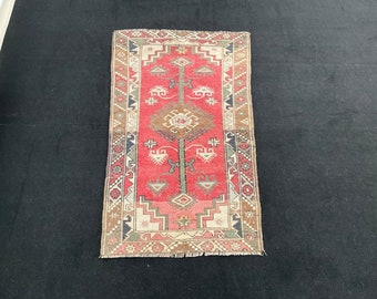 Tapis Oushak turc vintage : 2,3 x 3,9 pi, décoration bohème rose