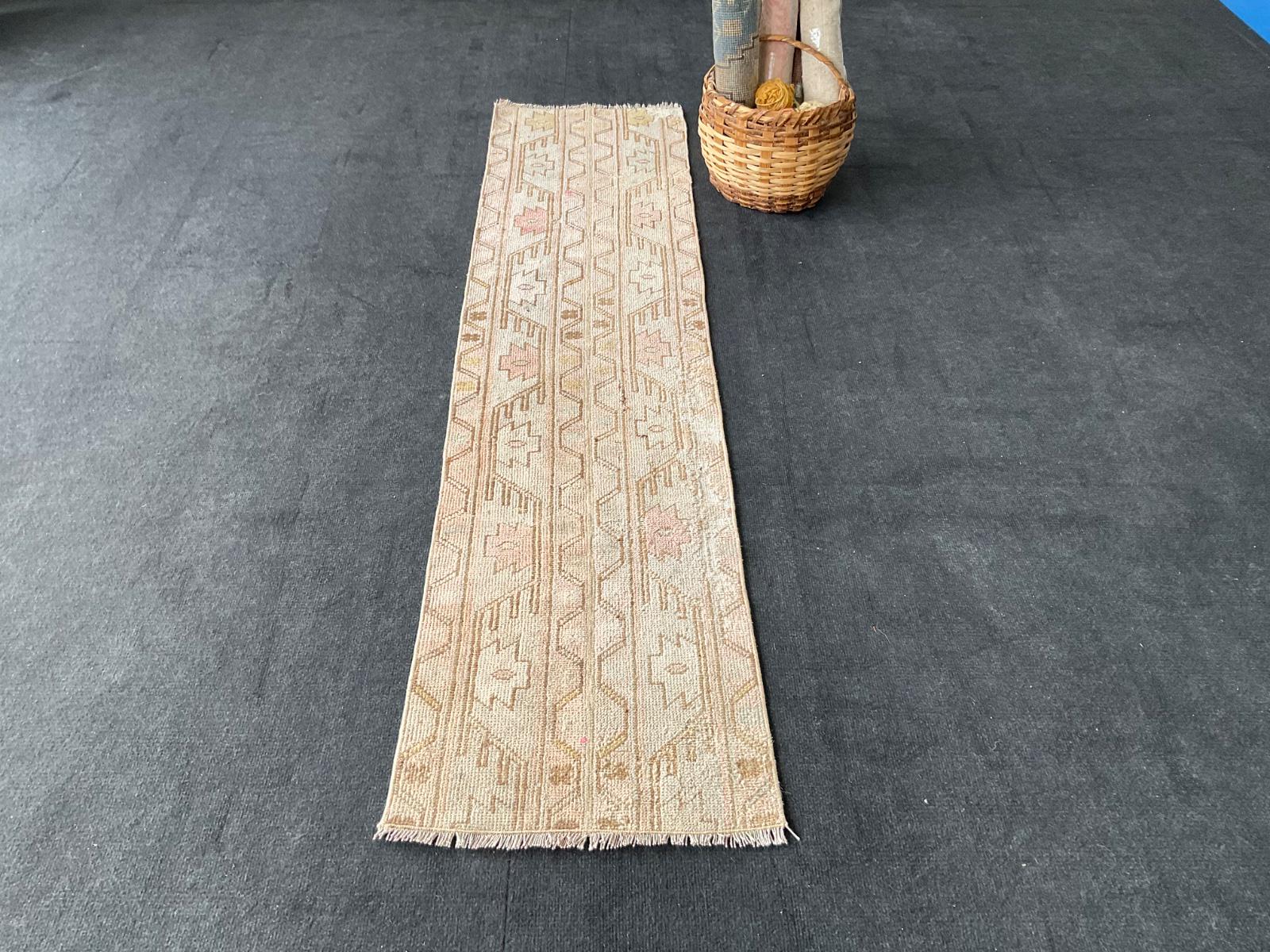 1x6, Neutral Runner Rug, Handmade Rug, Oriental Rug, Kitchen Rug, Home Decor Rug, Living Room Rug, Patchwork Runner,Oushak Runner,1.5x6.3 Ft