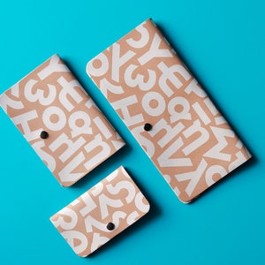 Cartera de cuero grande - Efectivo y soporte para teléfono - Estuche para tarjetas - Doble pliegue - Cartera delgada / Alfabeto griego imagen 5