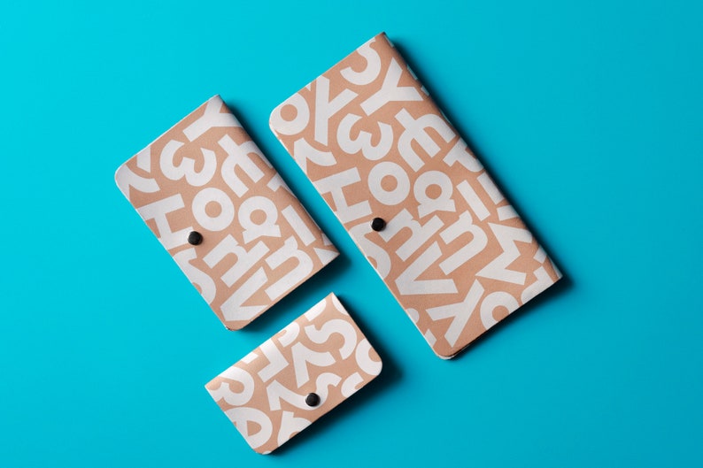 Cartera de cuero grande - Efectivo y soporte para teléfono - Estuche para tarjetas - Doble pliegue - Cartera delgada / Alfabeto griego imagen 5