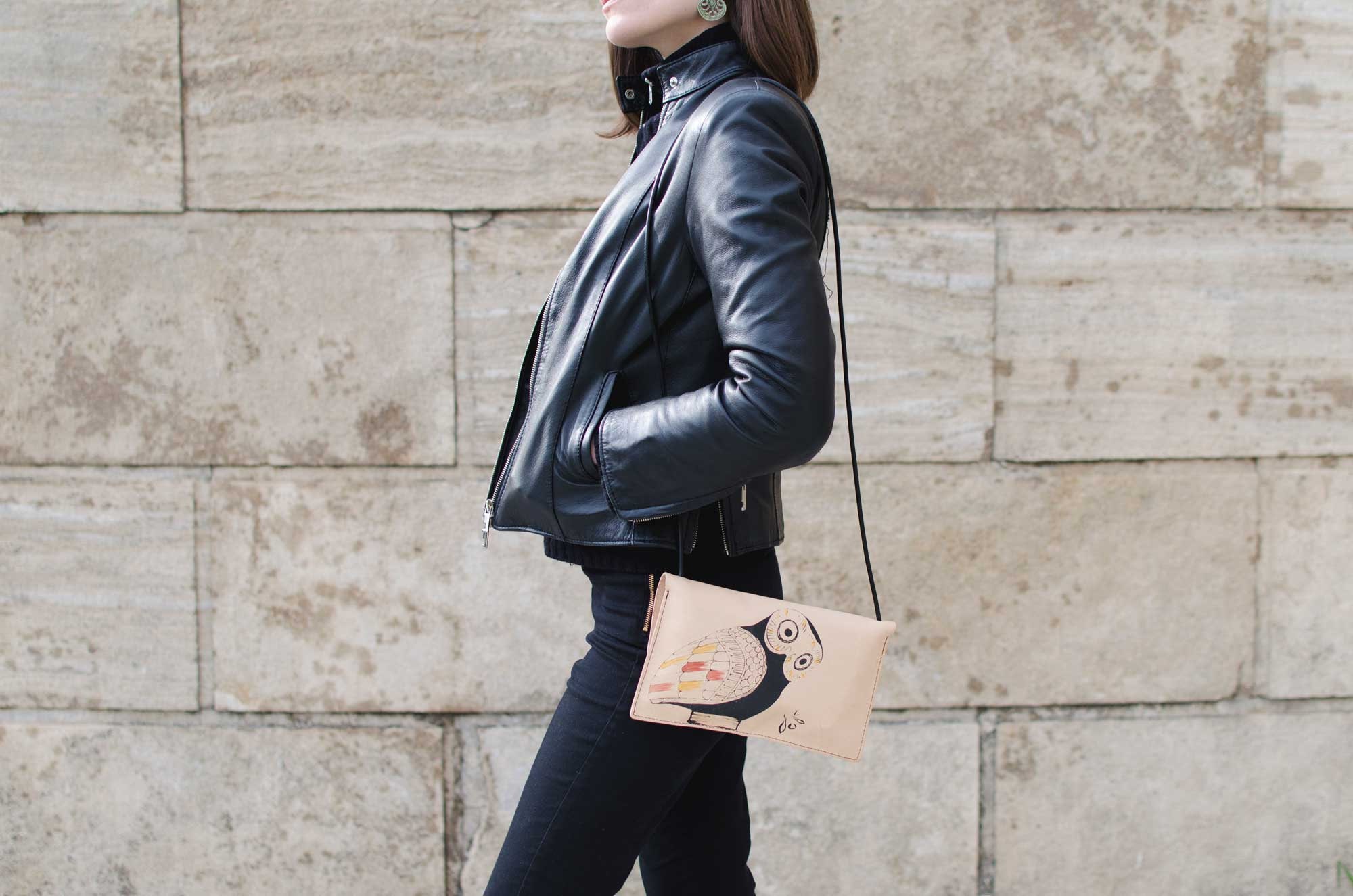 Leer kleine crossbody tas, schouder handtas, minimaal ontwerp / Uil van  Athene - Etsy België, image size:2000x1325