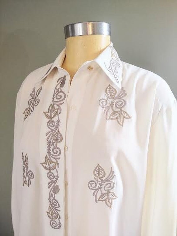 Deadstock 1980s folk inspired embroidered cream bl