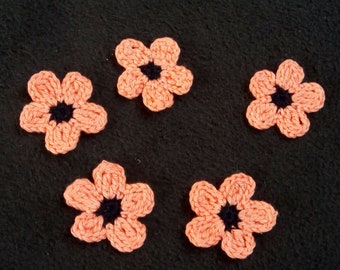 10 laxfärgade virkade blommor - applikation, virkade blommor, lappar