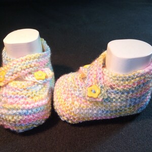 Baby shoes knitted colorful, handmade, sole length 10 cm, new - knitted / crocheted