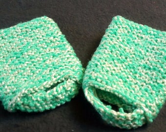 Gestrickte Stulpen fürs Baby, Babyschuhe, Handarbeit,  Neu - gestrickt / gehäkelt