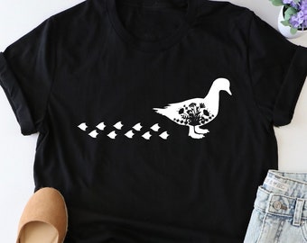 Floral Duck Shirt, Farm Life Shirt, Duck Lover Shirt, Country Life Shirt, Duck Footprint Shirt, Duck Owner Tee, Duck Mom Shirt, Farmer Shirt