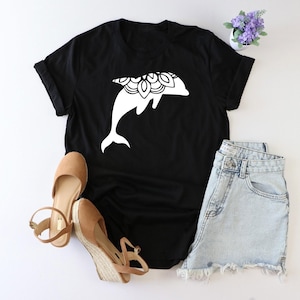 Dolphin shirt, dolphin lover shirt, dolphin tee, animal lover shirt, beach shirt, dolphin gifts, Cute dolphin Shirt, summer shirt, dolphin
