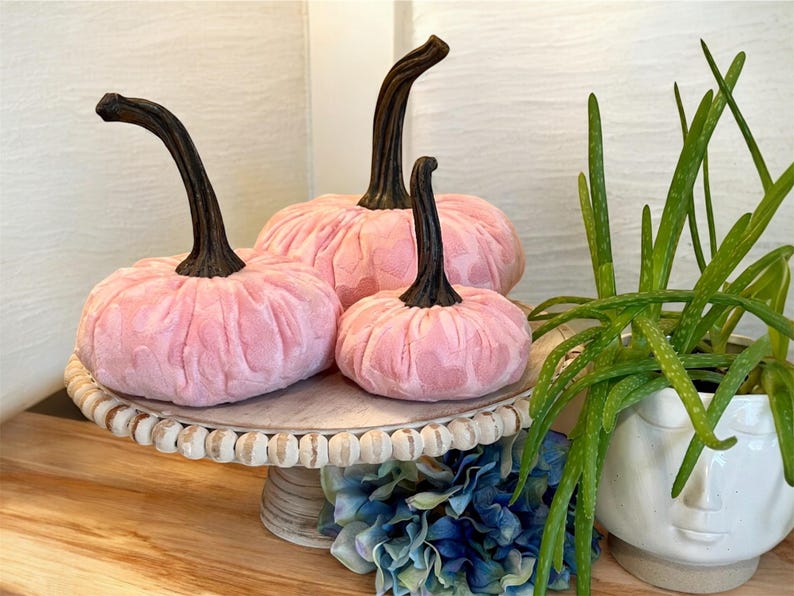Pink Heart Embossed Mink Velvet Handmade Pumpkin Set of 3 Valentine's Day Centerpiece Spring Party Decor Gift Set for Mom Summer Home Decor Resin Stems