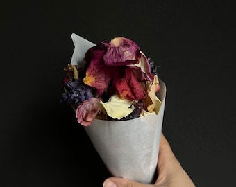 Streublüten Blütenblätter Blumenmädchen Trockenblumen getrocknete Streubblumen bunt