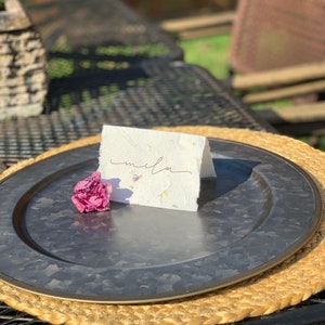 Minimal Wedding Place Cards |Name Card |Set of 10 |Hand Lettering |Eco Friendly |Recyclable Place Card |Wedding Table Tents |Table Tent