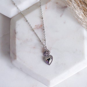 Sacred Heart Necklace in Silver, Flaming Sacred Heart, Religious Jewelry, Love of God Necklace, Sacred Heart of Jesus, Silver Heart Necklace