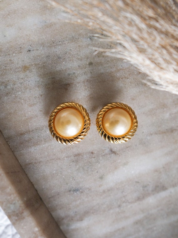 Jaye jewelry shop