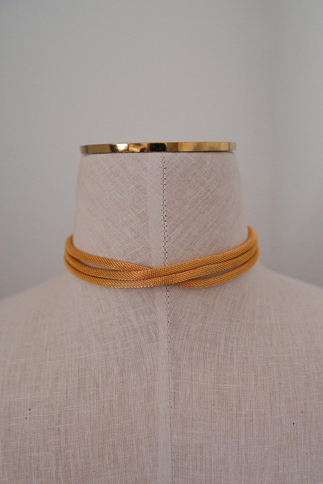 Vintage 90s Gold Mesh Choker, 90s Mesh Gold Magnetic Choker, Vintage ...