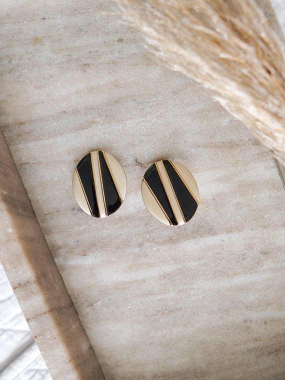 Vintage Black & White Striped Clip On Earrings, R… - image 1