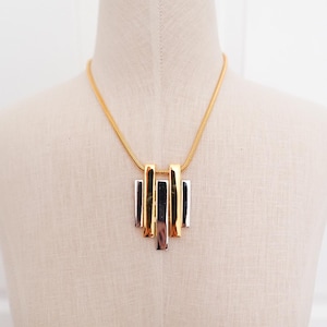 Vintage 70s AVON Two-Tone Geometric Pendant Necklace