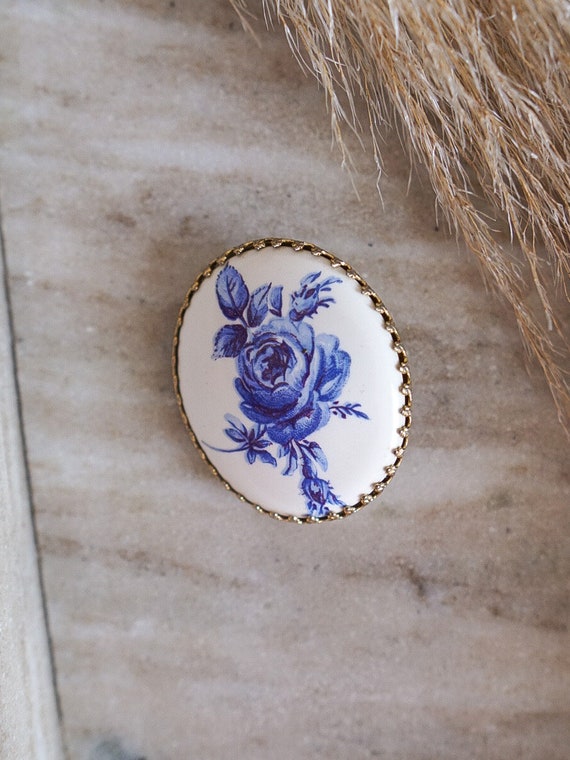 Vintage Blue & White Porcelain Floral Brooch, Vin… - image 1