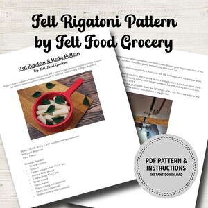 K&ouml;nnte beinhalten: Ein PDF-Muster und Anweisungen f&uuml;r Filz-Rigatoni-Nudeln mit dem Text "Felt Rigatoni Pattern by Felt Food Grocery". Das Bild zeigt eine rote Pfanne mit Filz-Nudeln und gr&uuml;nen Filz-Kr&auml;utern. Enth&auml;lt eine Liste der ben&ouml;tigten Materialien.
