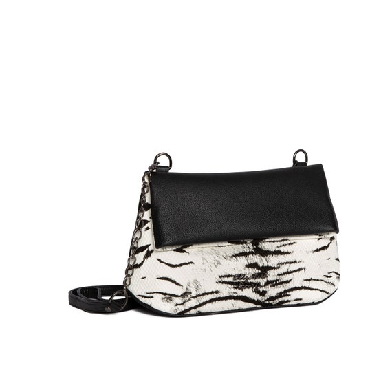 elizabeth george bag