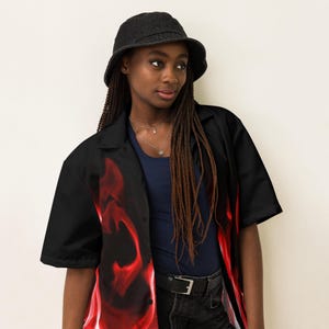 Camicia unisex con bottoni Red Flames