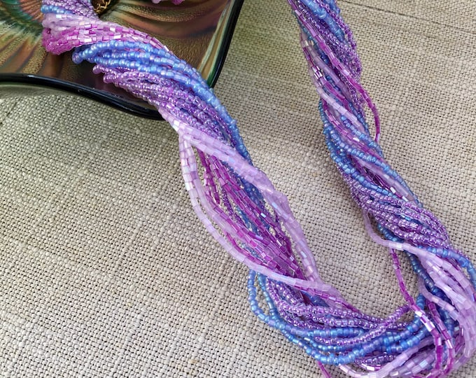 Vintage Purple Glass Bead Necklace Lavender Beaded Torsade Twist W