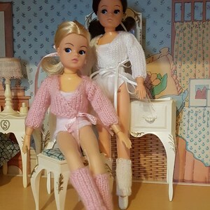 sindy doll clothes and accessories